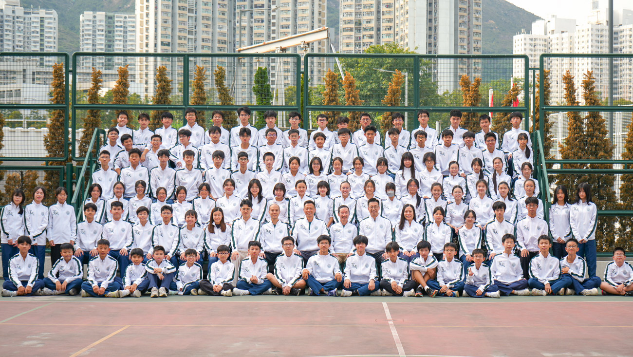 Sports Teams Honoured by Generous Alumnus Donor, Dr LEUNG Tak-chi